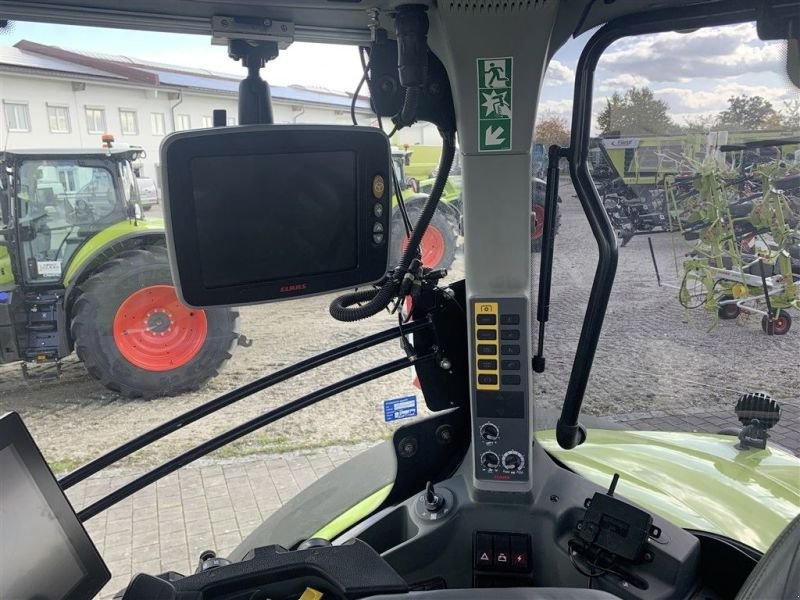 Traktor des Typs CLAAS AXION 870 CMATIC  CEBIS, Gebrauchtmaschine in Töging a. Inn (Bild 11)