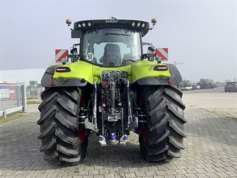 Traktor des Typs CLAAS AXION 870 CMATIC CEBIS, Vorführmaschine in Töging a. Inn (Bild 4)