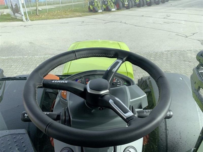 Traktor des Typs CLAAS AXION 870 CMATIC CEBIS, Vorführmaschine in Töging a. Inn (Bild 15)