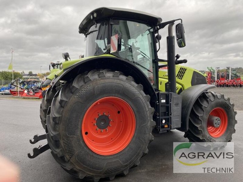 Traktor tip CLAAS AXION 870 CMATIC CEBIS, Gebrauchtmaschine in Fritzlar (Poză 3)