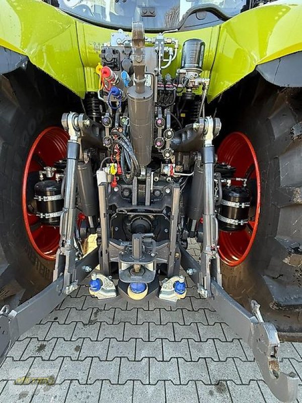 Traktor του τύπου CLAAS Axion 870 CMATIC CEBIS, Neumaschine σε Andervenne (Φωτογραφία 14)