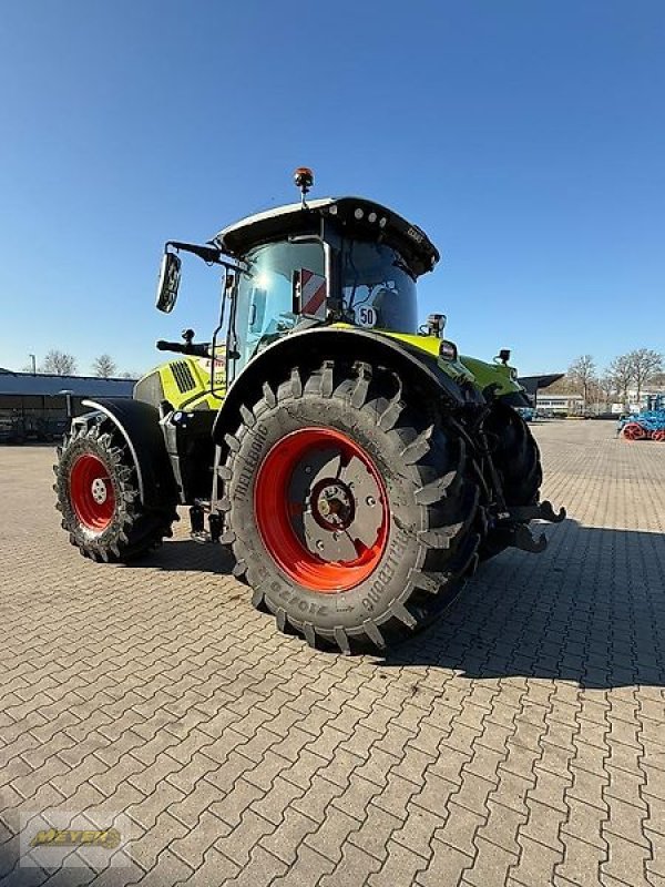 Traktor του τύπου CLAAS Axion 870 CMATIC CEBIS, Neumaschine σε Andervenne (Φωτογραφία 4)