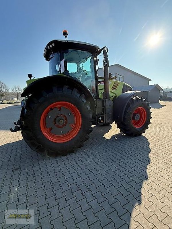 Traktor του τύπου CLAAS Axion 870 CMATIC CEBIS, Neumaschine σε Andervenne (Φωτογραφία 9)