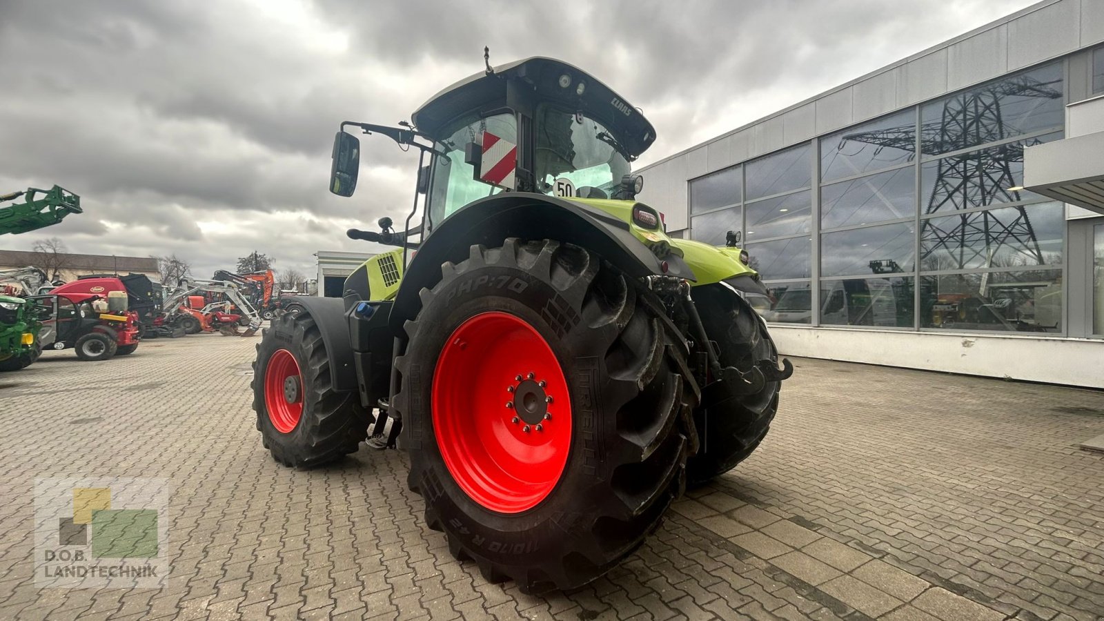 Traktor des Typs CLAAS Axion 870 CMATIC  CEBIS, Gebrauchtmaschine in Regensburg (Bild 9)