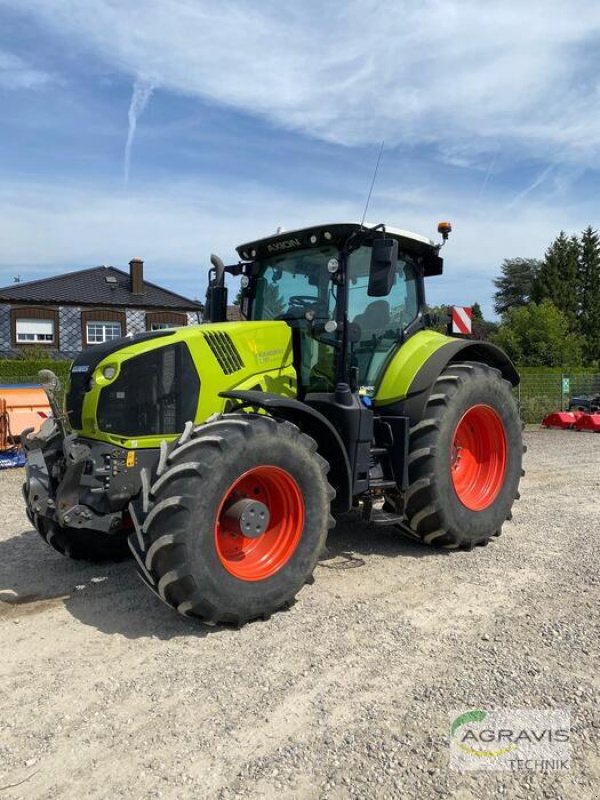 Traktor des Typs CLAAS AXION 870 CMATIC CEBIS, Gebrauchtmaschine in Raesfeld (Bild 1)