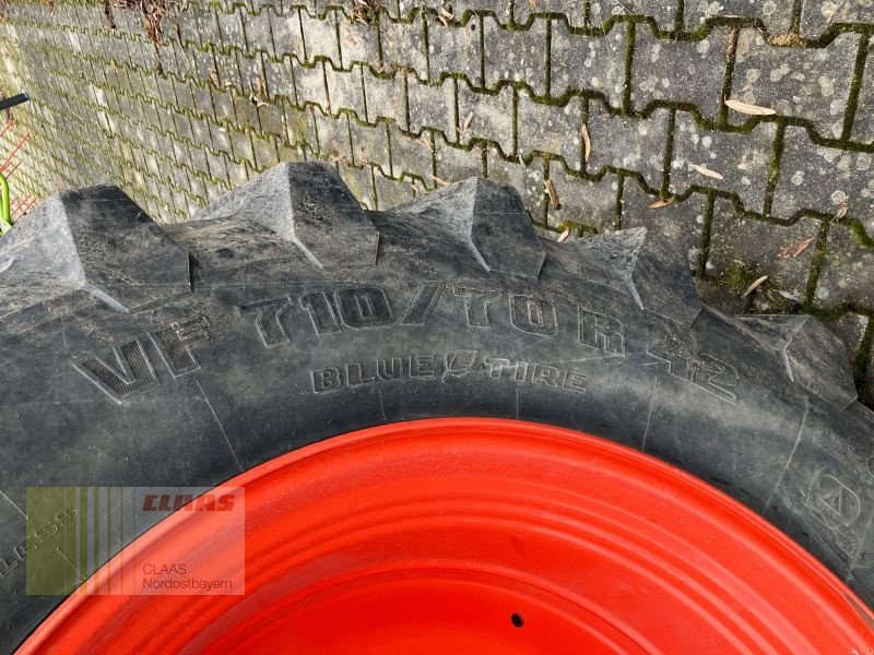 Traktor des Typs CLAAS AXION 870 CMATIC CEBIS, Vorführmaschine in Breitenbrunn (Bild 7)