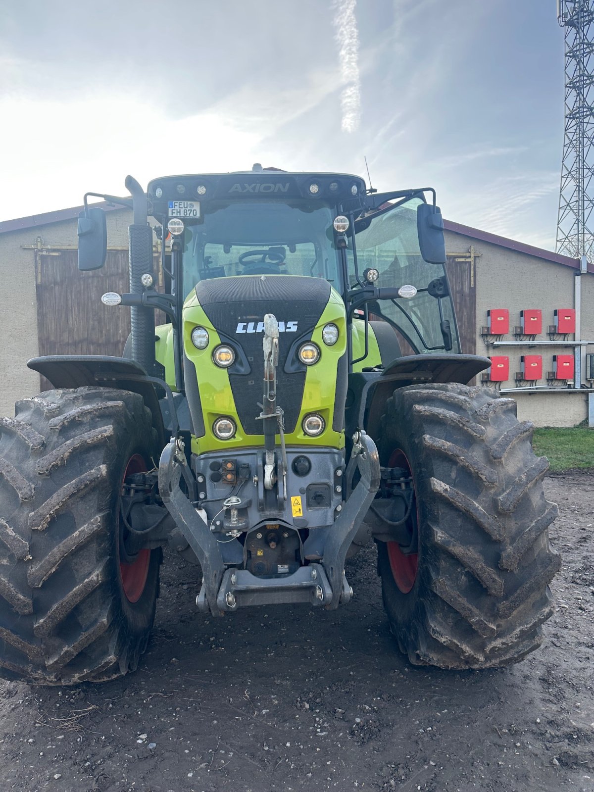 Traktor van het type CLAAS Axion 870 CMATIC  CEBIS, Gebrauchtmaschine in Apolda (Foto 6)