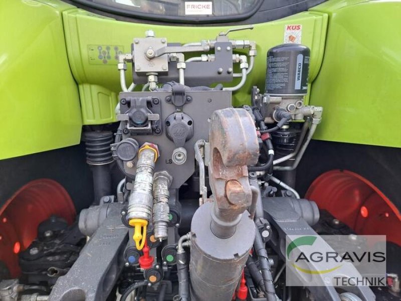 Traktor от тип CLAAS AXION 870 CMATIC CIS+, Gebrauchtmaschine в Schneverdingen (Снимка 8)