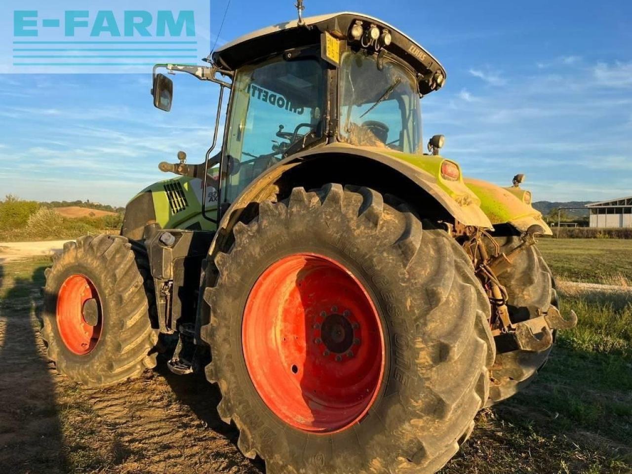 Traktor του τύπου CLAAS axion 870 cmatic CMATIC, Gebrauchtmaschine σε LENO (Φωτογραφία 11)