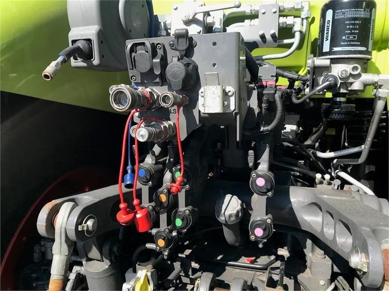 Traktor des Typs CLAAS AXION 870 CMATIC inkl s10 GPS, Gebrauchtmaschine in Ribe (Bild 8)