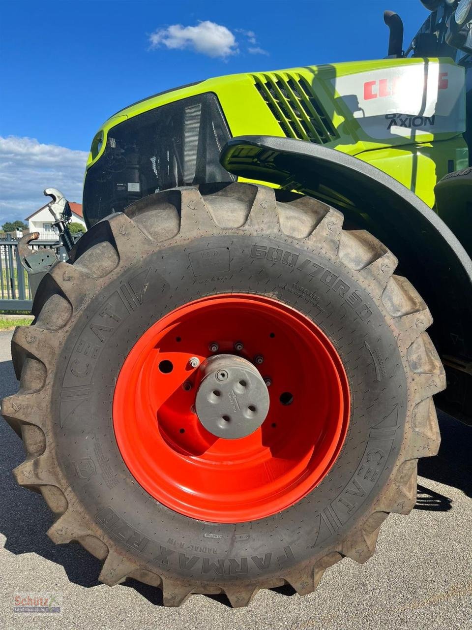 Traktor του τύπου CLAAS Axion 870 CMATIC mit S10 GPS und Cebis Touch, Vorderreifen NEU, Gebrauchtmaschine σε Schierling (Φωτογραφία 14)