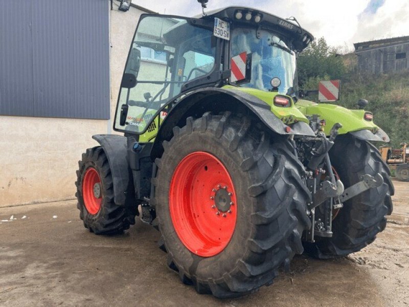 Traktor del tipo CLAAS AXION 870 CMATIC PRIVILEGE, Gebrauchtmaschine en Feurs (Imagen 4)