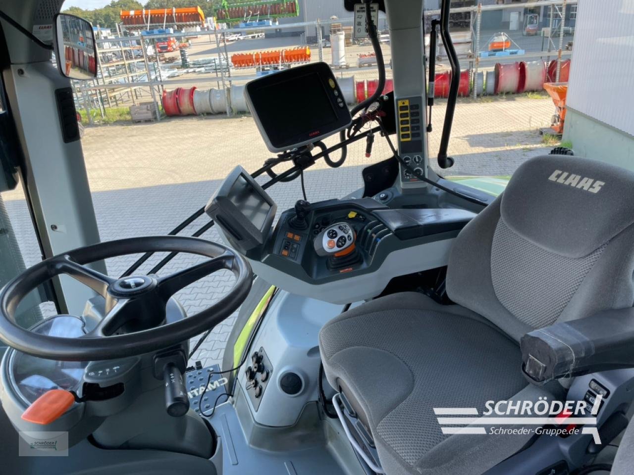 Traktor типа CLAAS AXION 870 CMATIC RTK, Gebrauchtmaschine в Wildeshausen (Фотография 11)