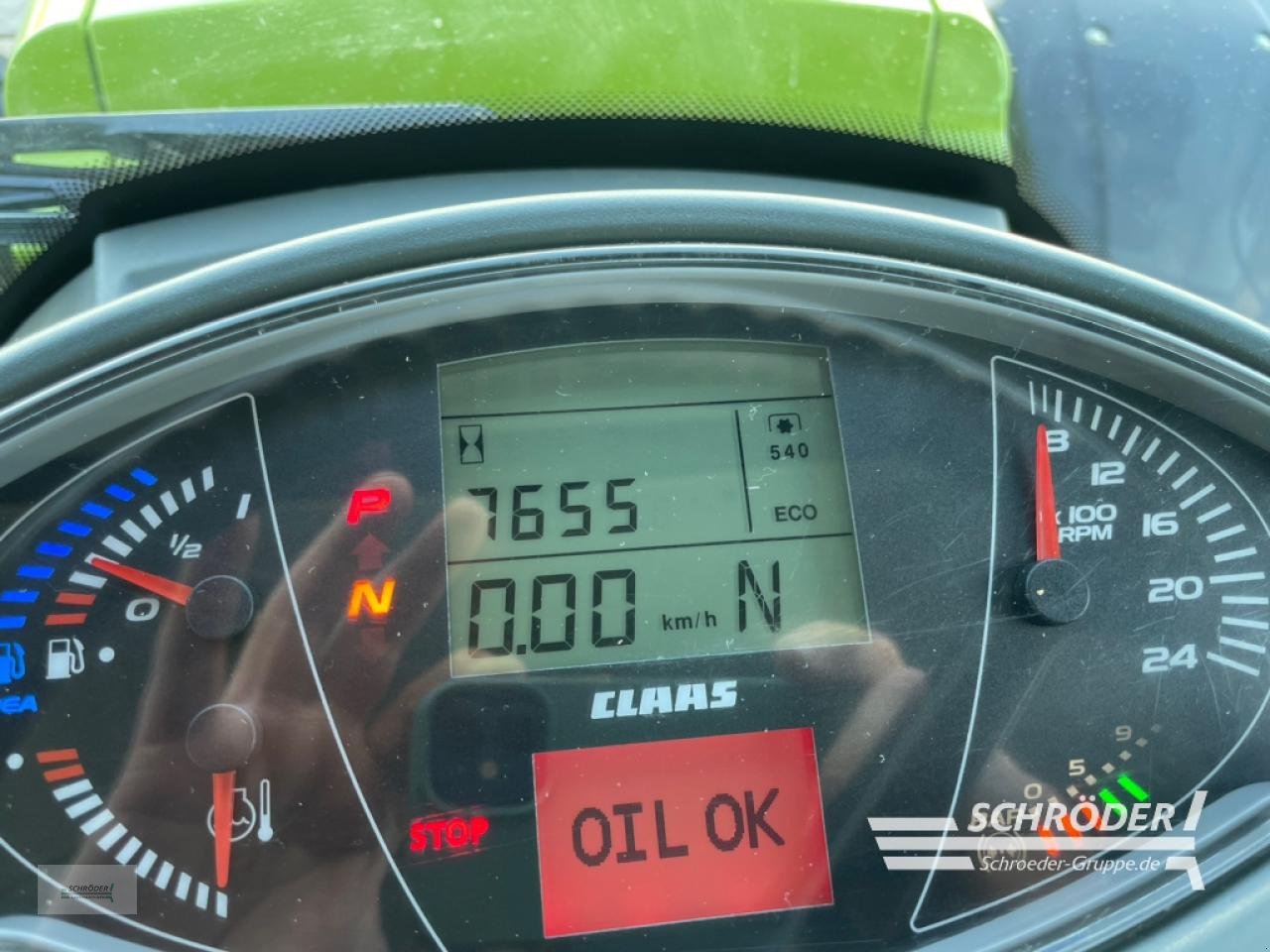 Traktor типа CLAAS AXION 870 CMATIC RTK, Gebrauchtmaschine в Wildeshausen (Фотография 15)