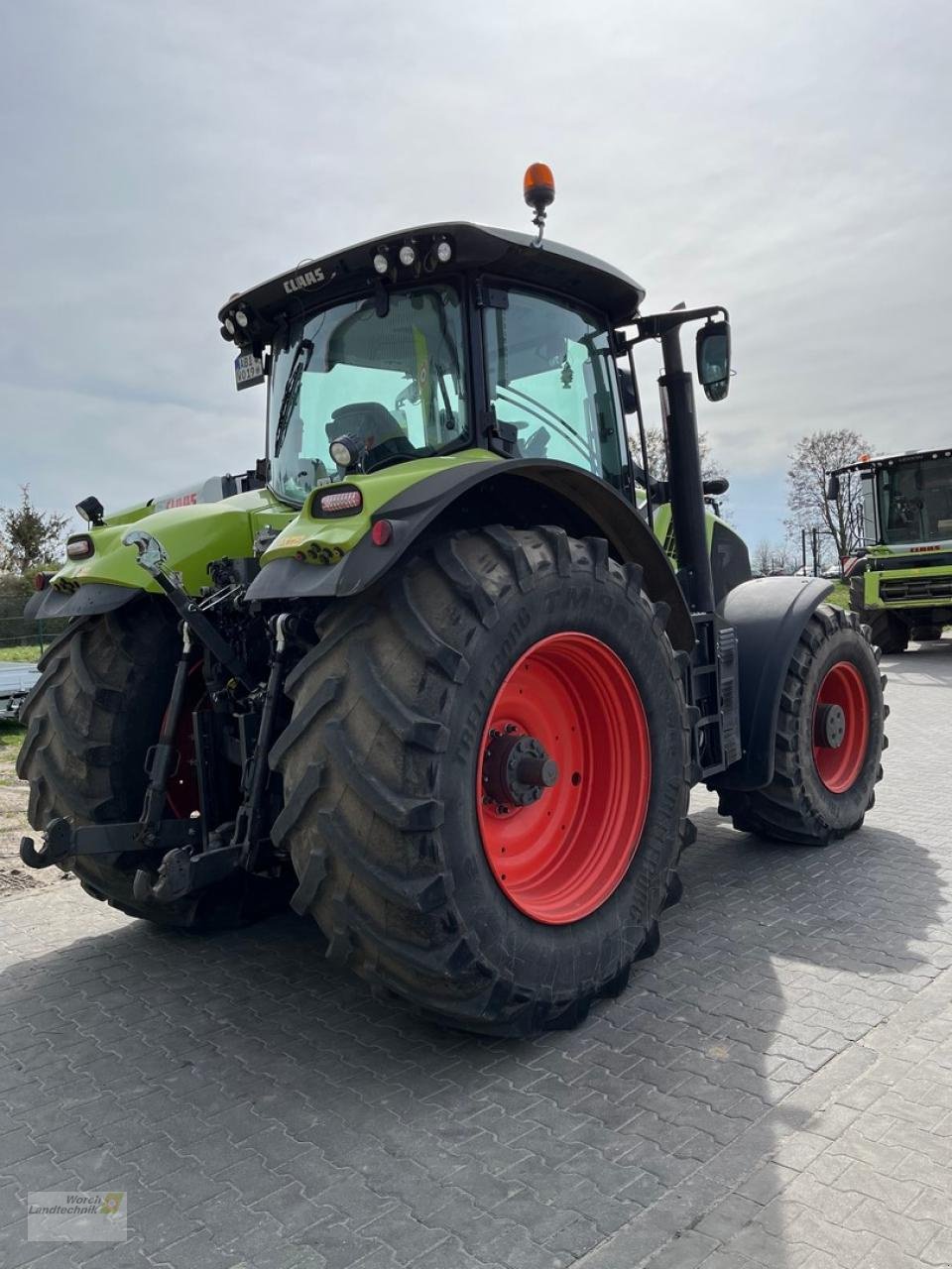 Traktor typu CLAAS Axion 870 CMatic T4f, Gebrauchtmaschine w Schora (Zdjęcie 5)