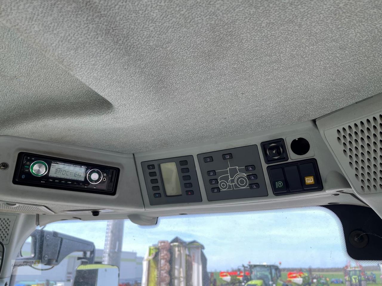 Traktor typu CLAAS Axion 870 CMatic T4f, Gebrauchtmaschine w Schora (Zdjęcie 11)