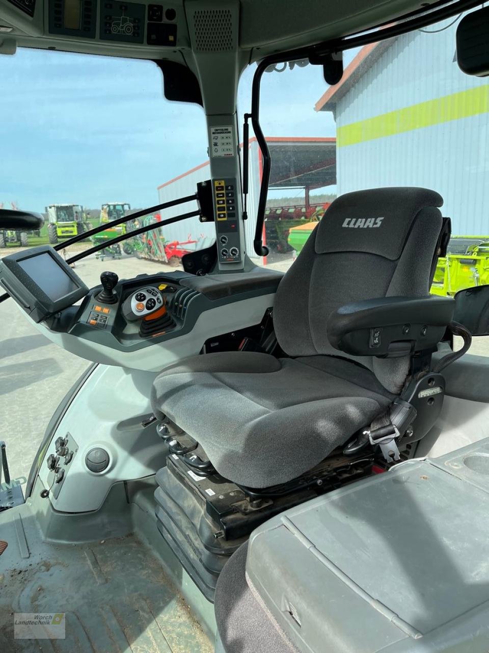 Traktor typu CLAAS Axion 870 CMatic T4f, Gebrauchtmaschine w Schora (Zdjęcie 14)