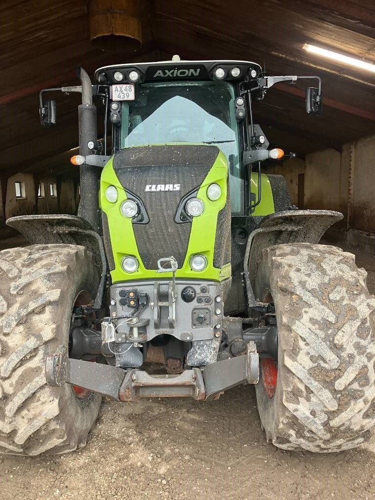 Traktor del tipo CLAAS Axion 870 Cmatic, Gebrauchtmaschine In Hinnerup (Immagine 12)