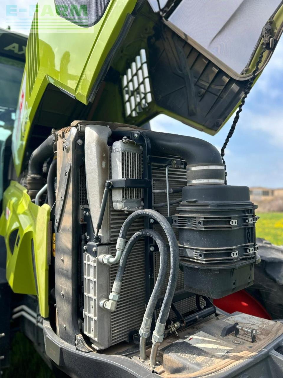 Traktor des Typs CLAAS AXION 870 CMATIC, Gebrauchtmaschine in WALLHAUSEN (Bild 5)