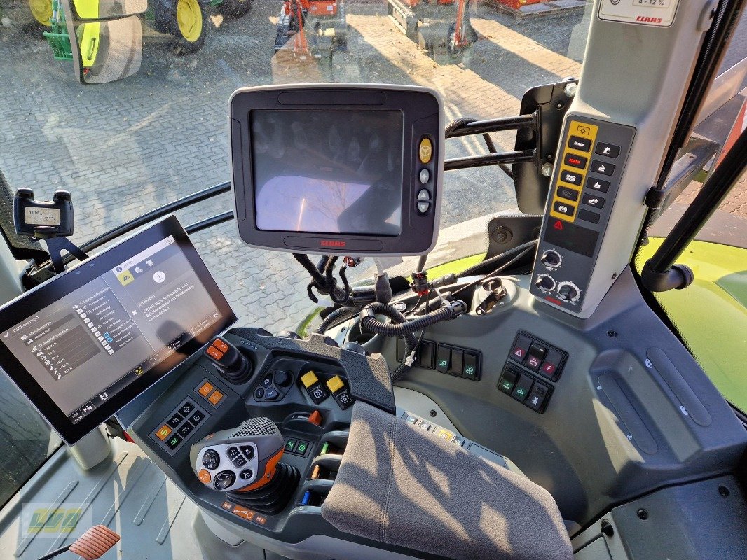 Traktor типа CLAAS Axion 870 CMATIC, Gebrauchtmaschine в Schenkenberg (Фотография 17)