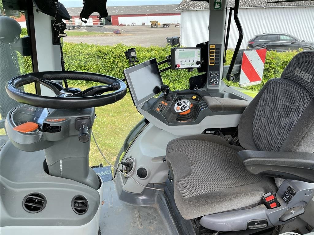 Traktor του τύπου CLAAS AXION 870 CMATIC, Gebrauchtmaschine σε Borre (Φωτογραφία 5)