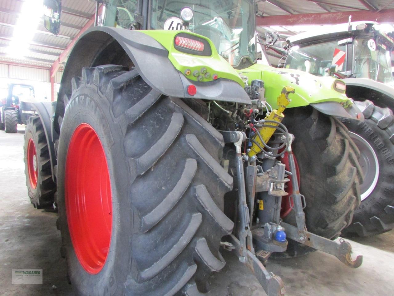 Traktor a típus CLAAS Axion 870 Cmatic, Gebrauchtmaschine ekkor: Bad Wildungen - Wega (Kép 2)