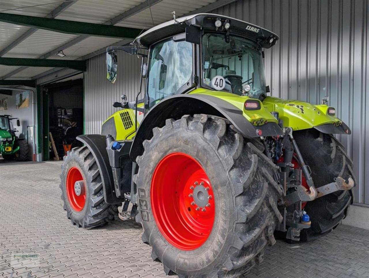 Traktor типа CLAAS Axion 870 Cmatic, Gebrauchtmaschine в Bad Wildungen - Wega (Фотография 2)