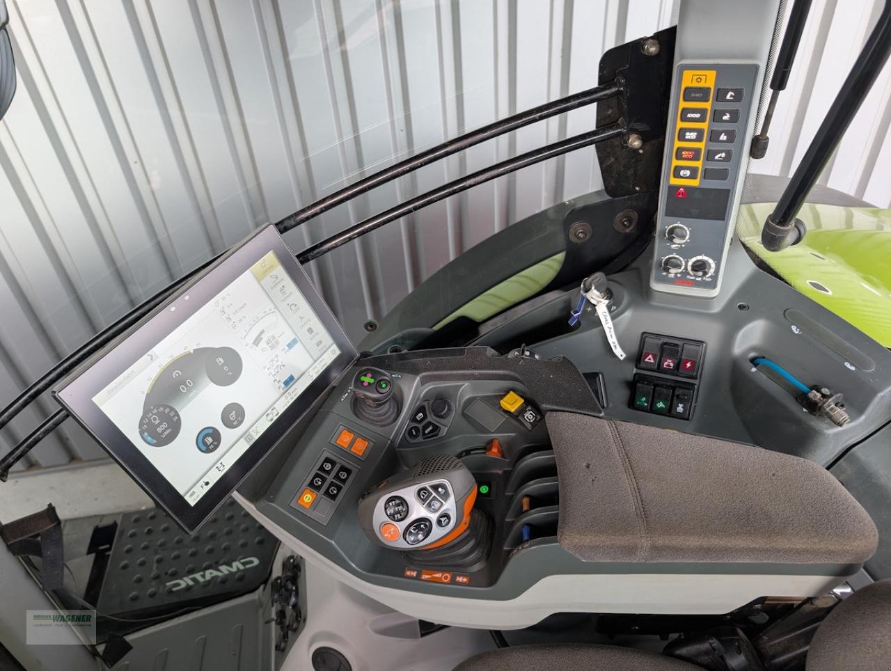 Traktor του τύπου CLAAS Axion 870 Cmatic, Gebrauchtmaschine σε Bad Wildungen - Wega (Φωτογραφία 6)