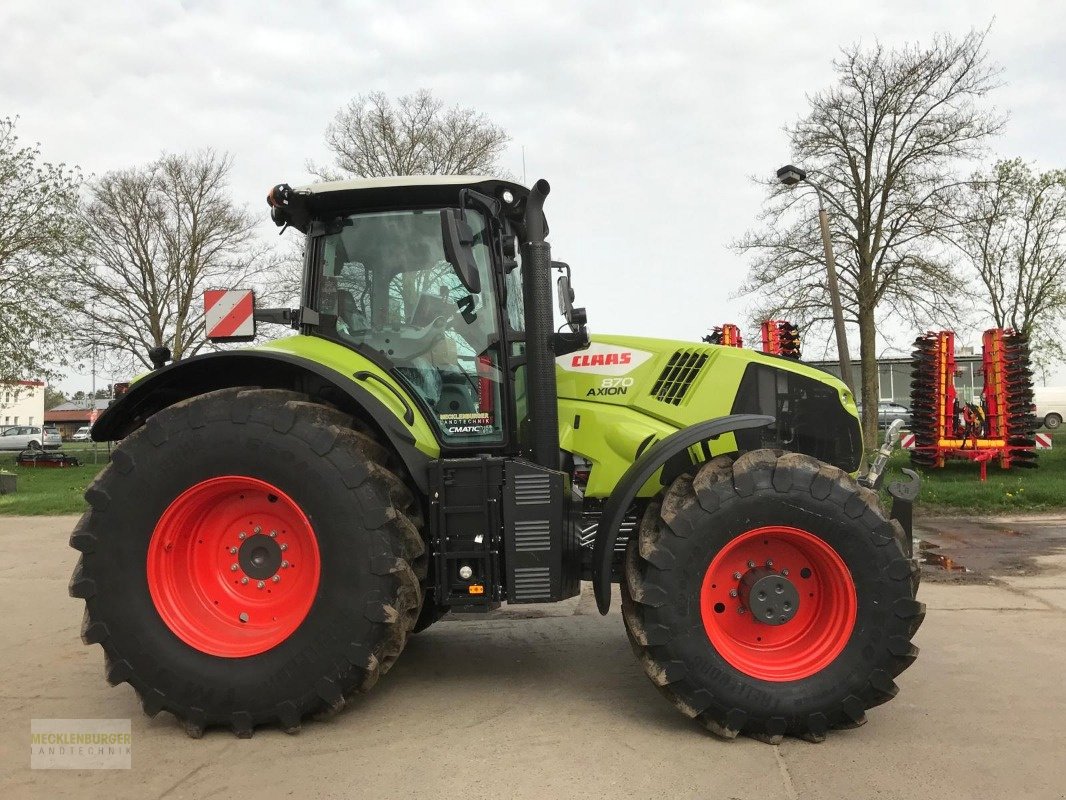 Traktor of the type CLAAS Axion 870 Cmatic, Neumaschine in Laage (Picture 8)