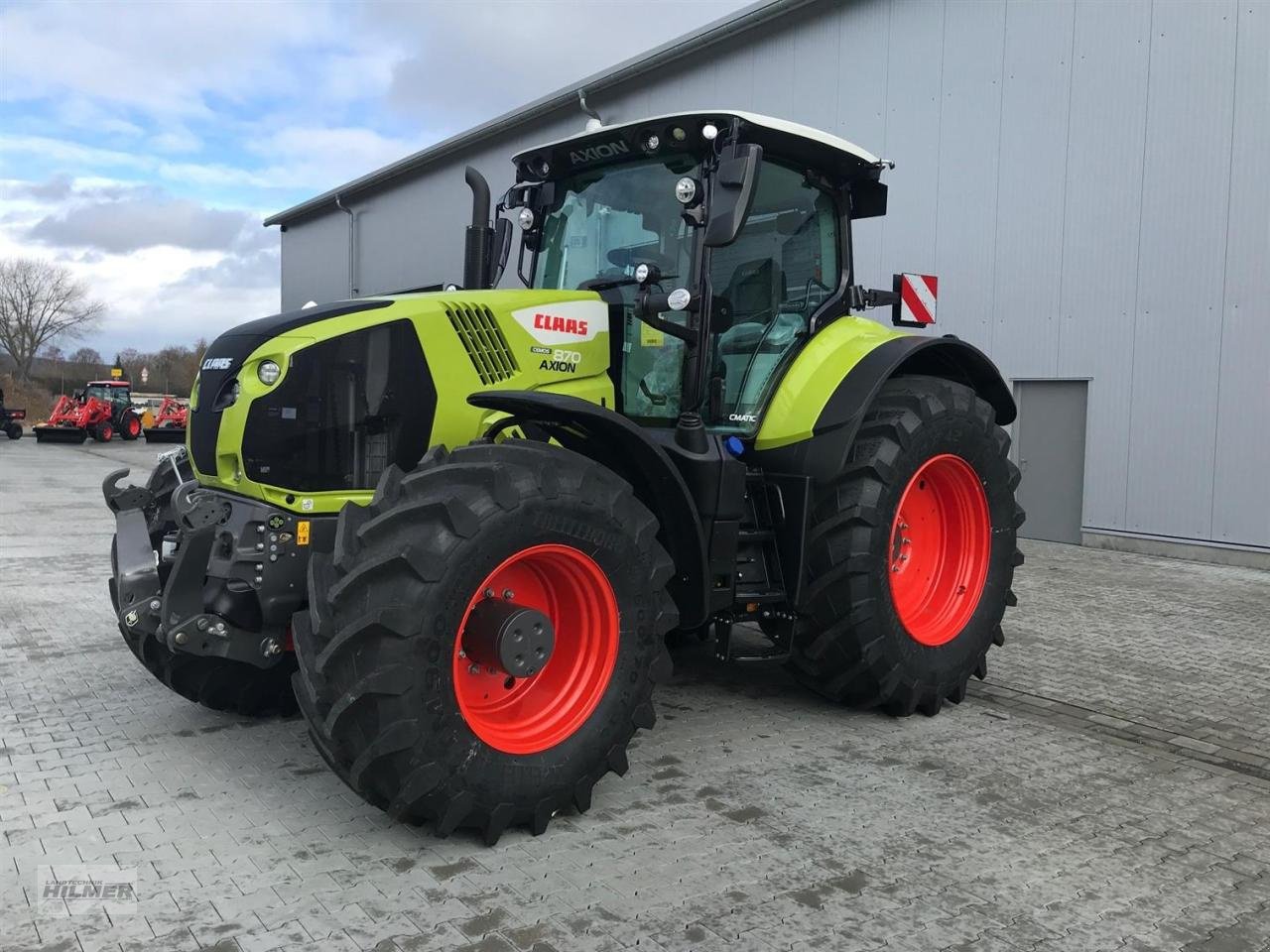 Traktor des Typs CLAAS Axion 870 cmatic, Neumaschine in Moringen (Bild 1)