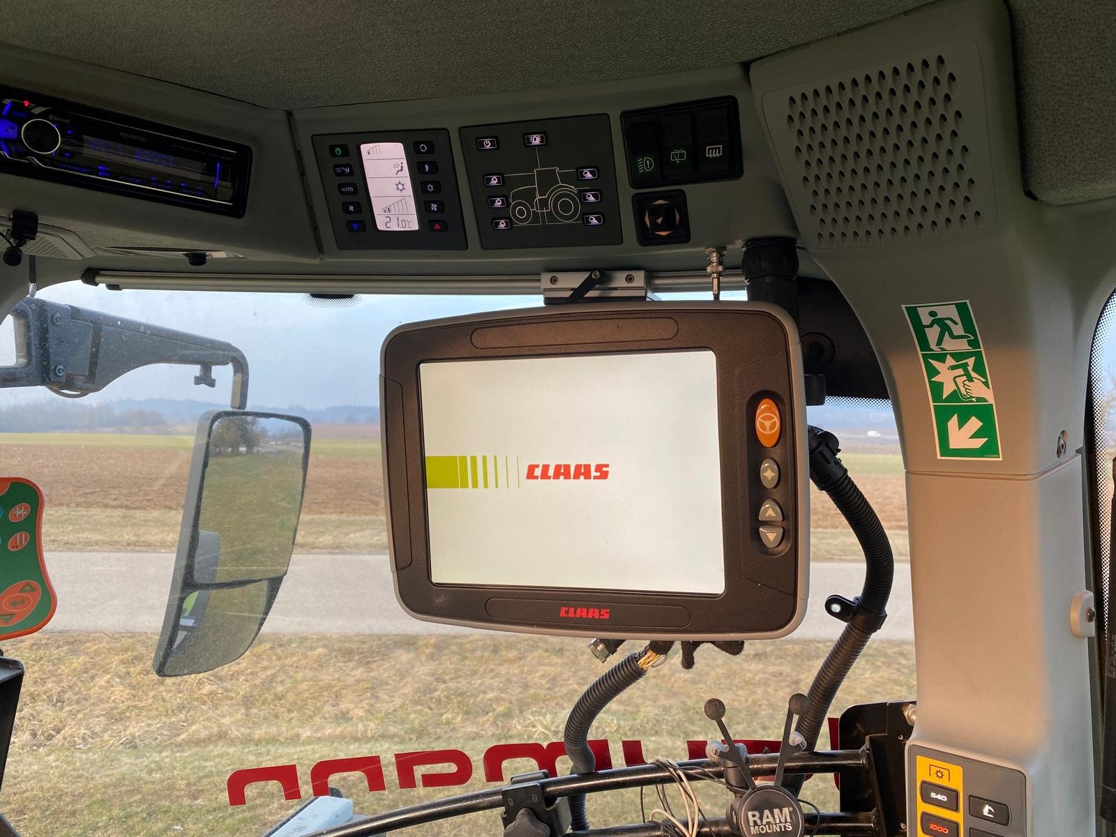 Traktor Türe ait CLAAS Axion 870 CMATIC, Gebrauchtmaschine içinde Ellwangen (resim 7)