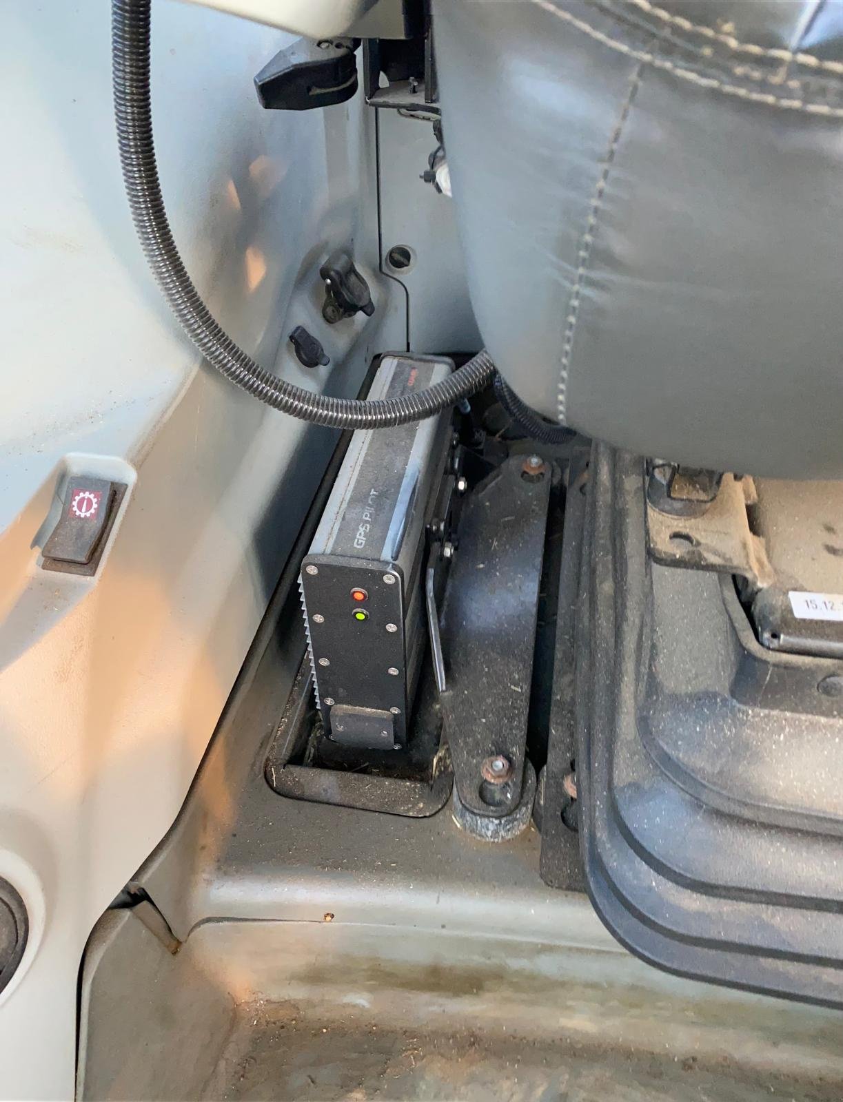 Traktor Türe ait CLAAS Axion 870 CMATIC, Gebrauchtmaschine içinde Ellwangen (resim 8)