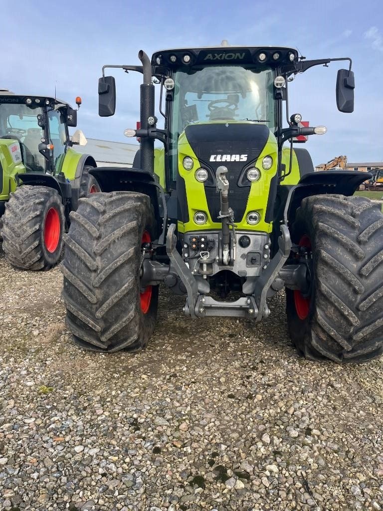Traktor типа CLAAS AXION 870, Gebrauchtmaschine в Ringe (Фотография 2)