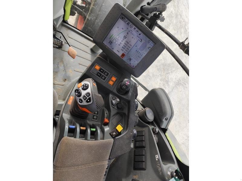 Traktor del tipo CLAAS AXION 870, Gebrauchtmaschine en SAINT GENEST D'AMBIERE (Imagen 9)