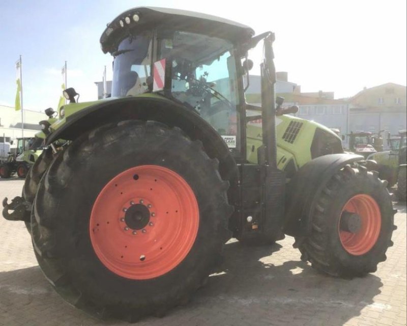 Traktor del tipo CLAAS AXION 870, Gebrauchtmaschine In Landsberg (Immagine 4)