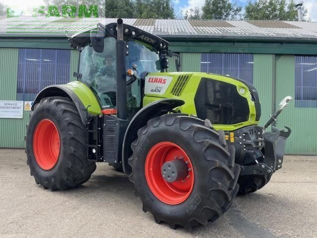Traktor des Typs CLAAS AXION 870, Gebrauchtmaschine in LUTON (Bild 2)