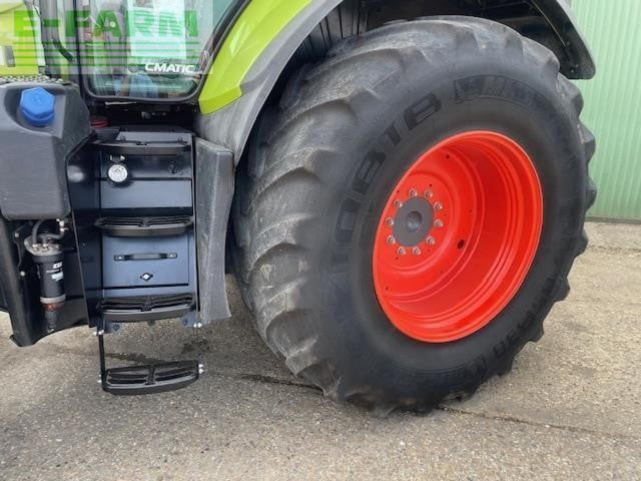 Traktor des Typs CLAAS AXION 870, Gebrauchtmaschine in LUTON (Bild 14)