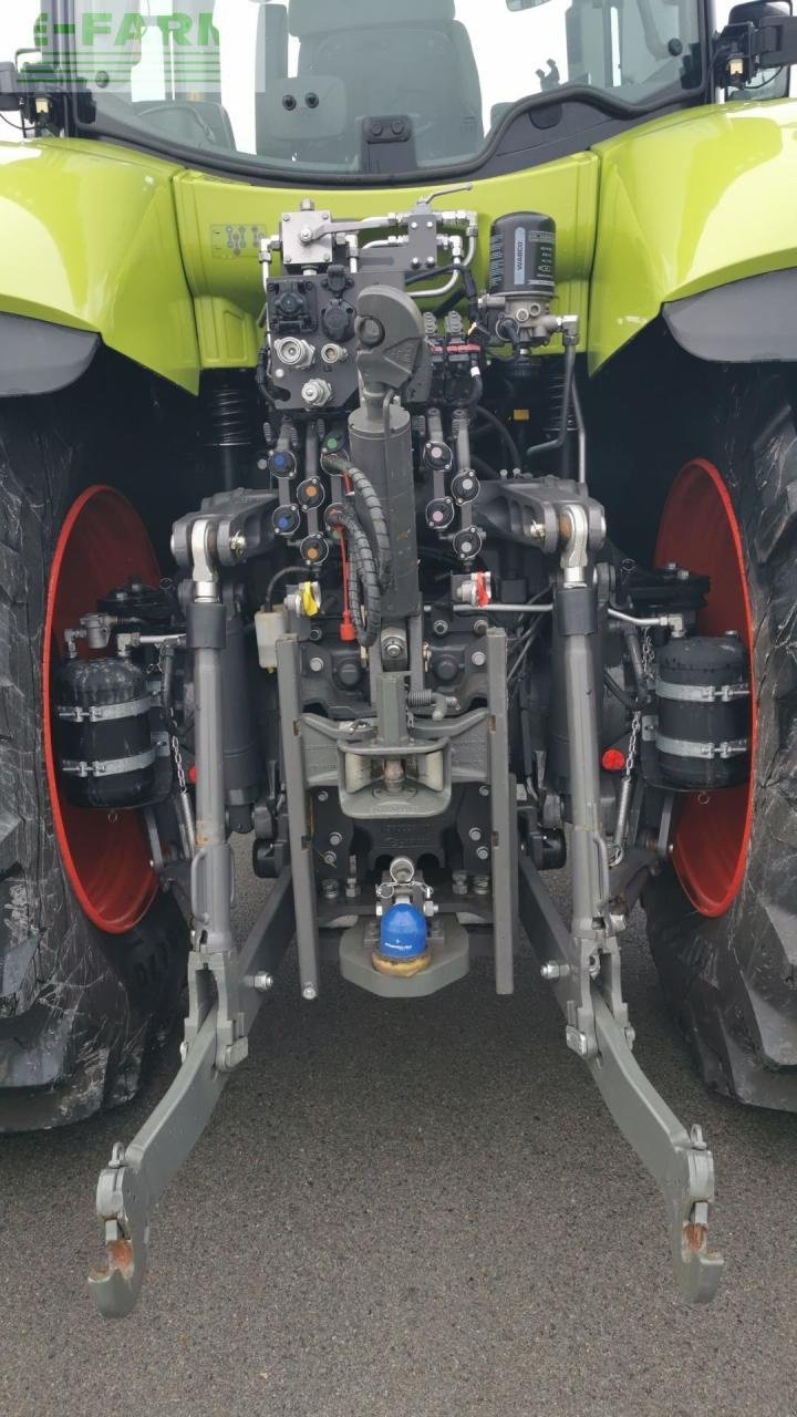 Traktor tip CLAAS Axion 870, Gebrauchtmaschine in KOŠKA (Poză 15)
