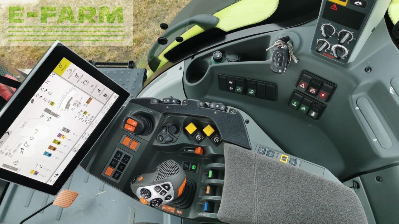 Traktor tip CLAAS Axion 870, Gebrauchtmaschine in KOŠKA (Poză 20)