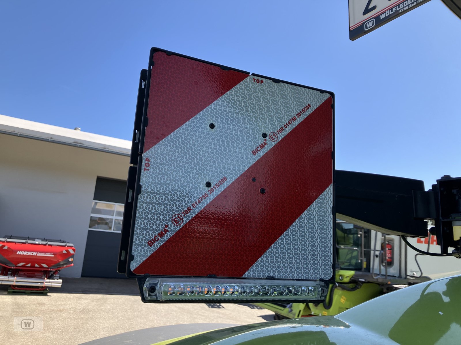 Traktor van het type CLAAS Axion 870, Neumaschine in Zell an der Pram (Foto 15)