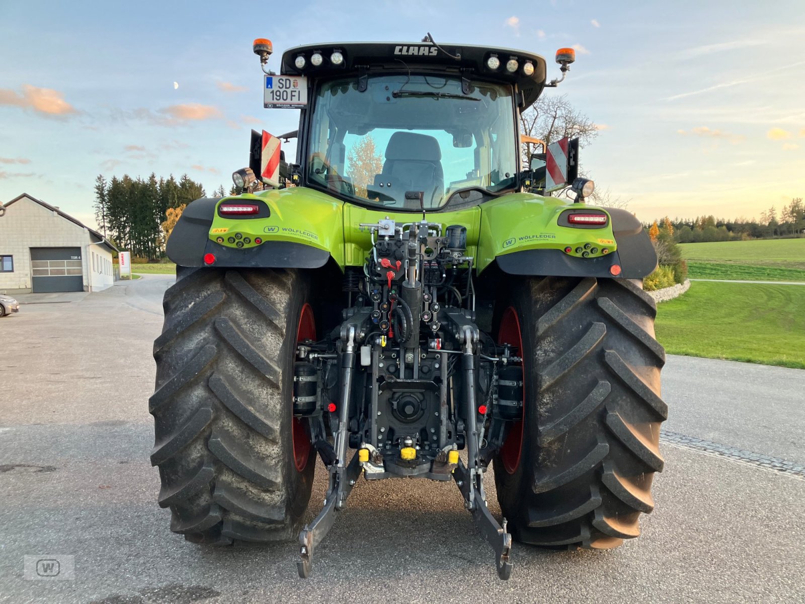Traktor типа CLAAS Axion 870, Gebrauchtmaschine в Zell an der Pram (Фотография 4)
