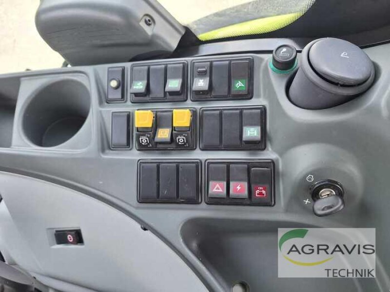 Traktor του τύπου CLAAS AXION 870, Gebrauchtmaschine σε Fritzlar (Φωτογραφία 14)