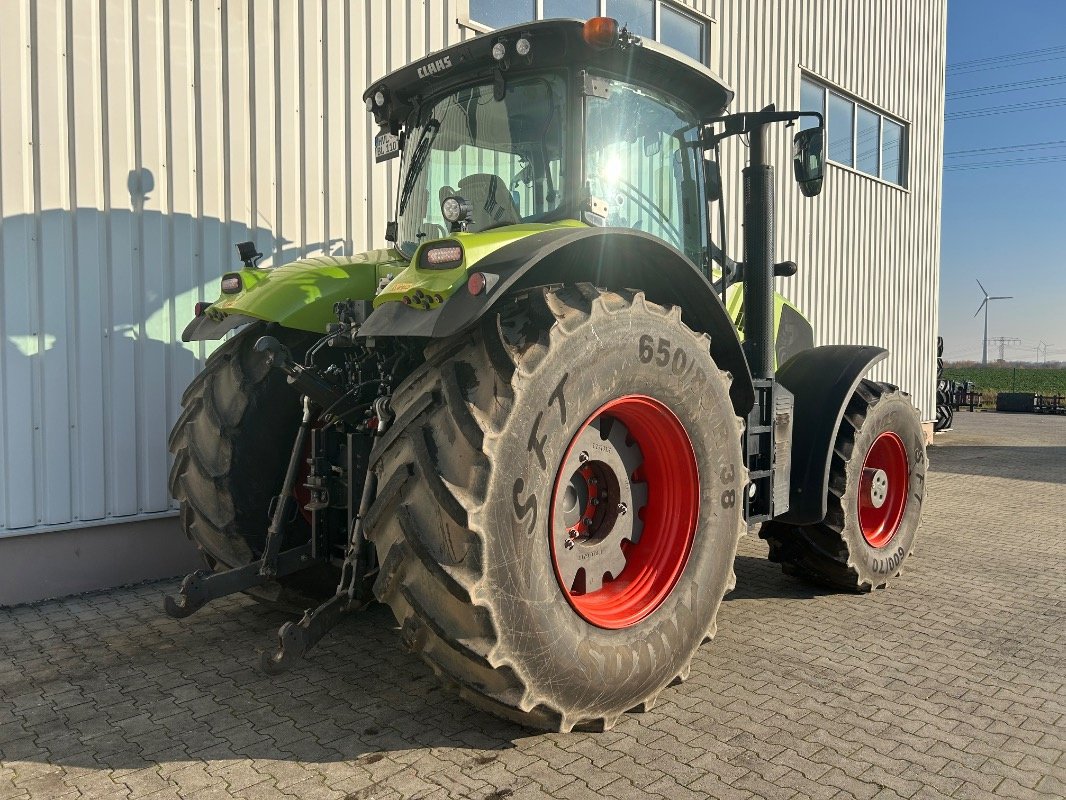 Traktor des Typs CLAAS Axion 870, Gebrauchtmaschine in Nauen (Bild 3)