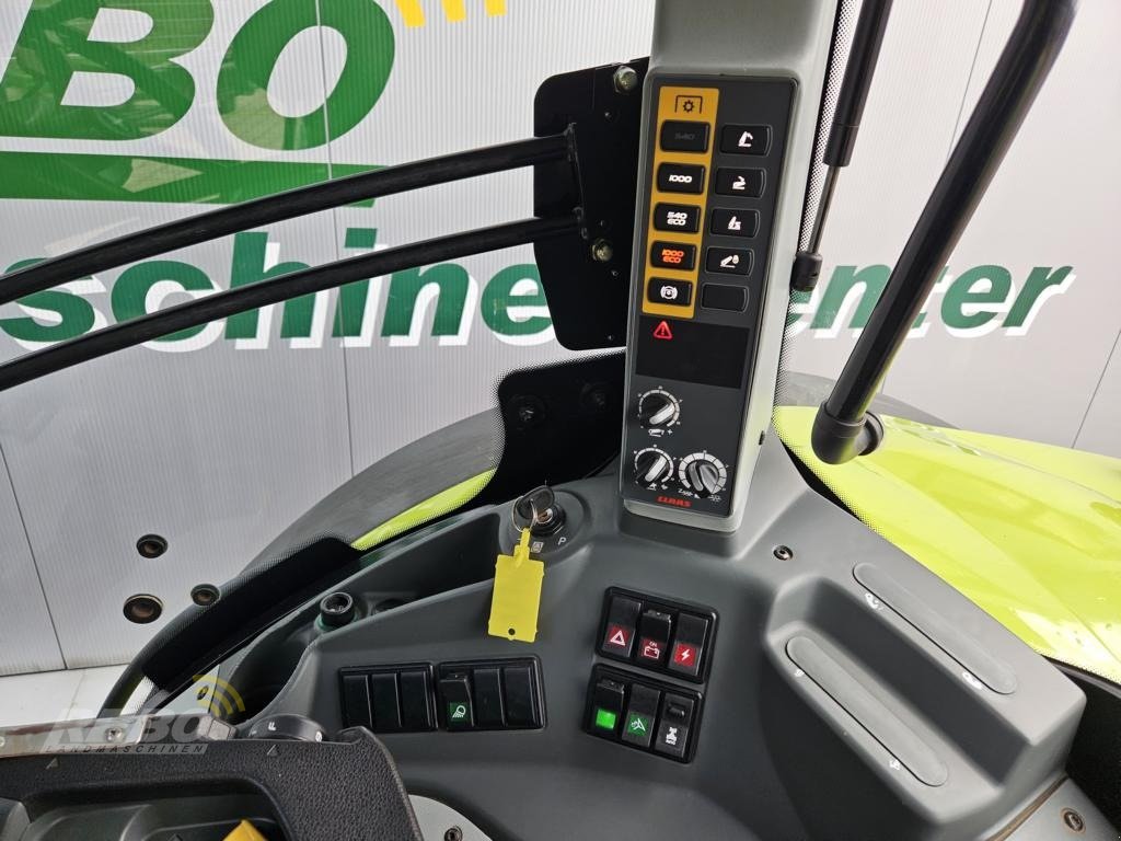 Traktor типа CLAAS Axion 870, Gebrauchtmaschine в Neuenkirchen-Vörden (Фотография 11)