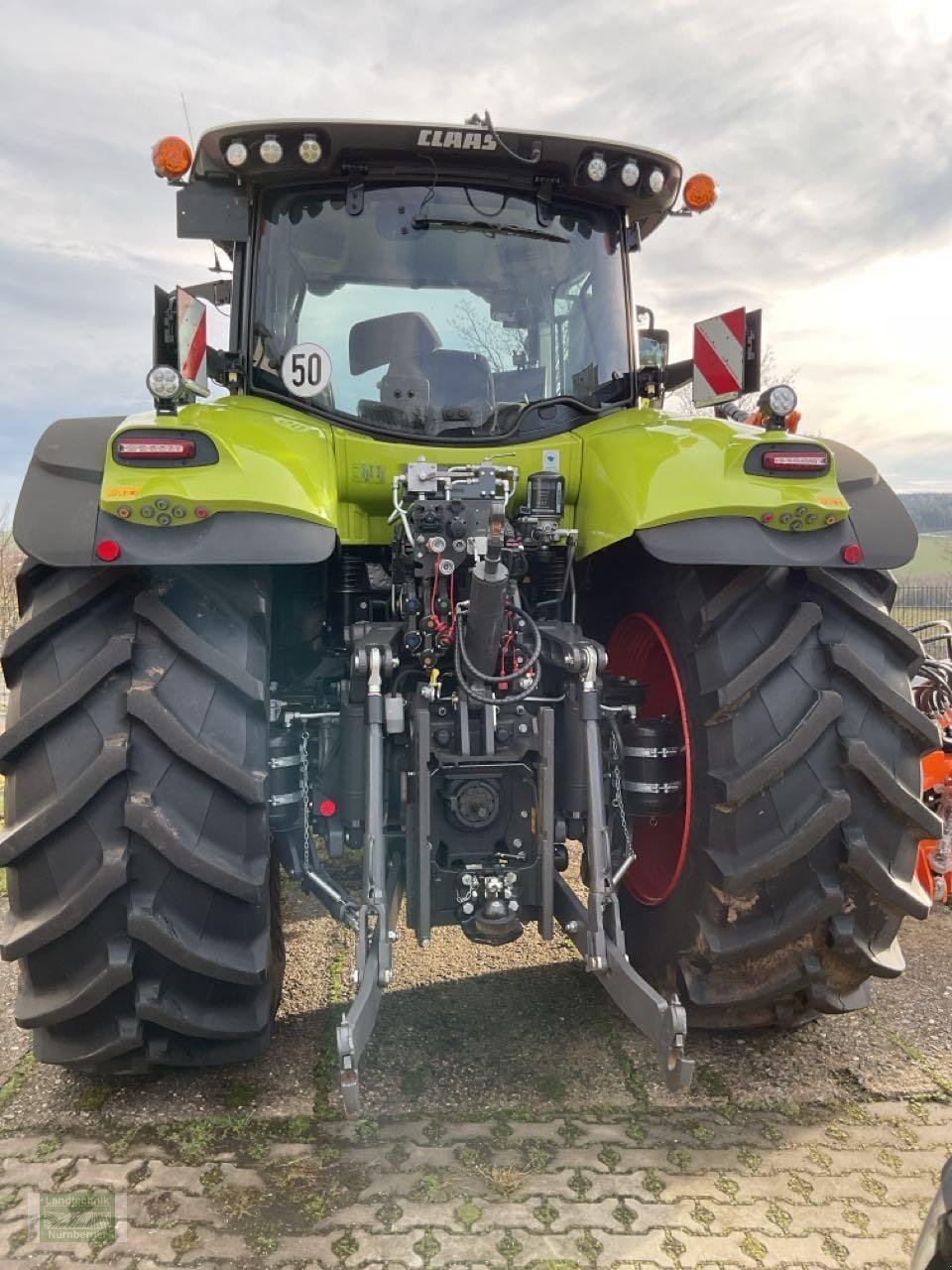 Traktor van het type CLAAS Axion 870, Gebrauchtmaschine in Leubsdorf (Foto 3)