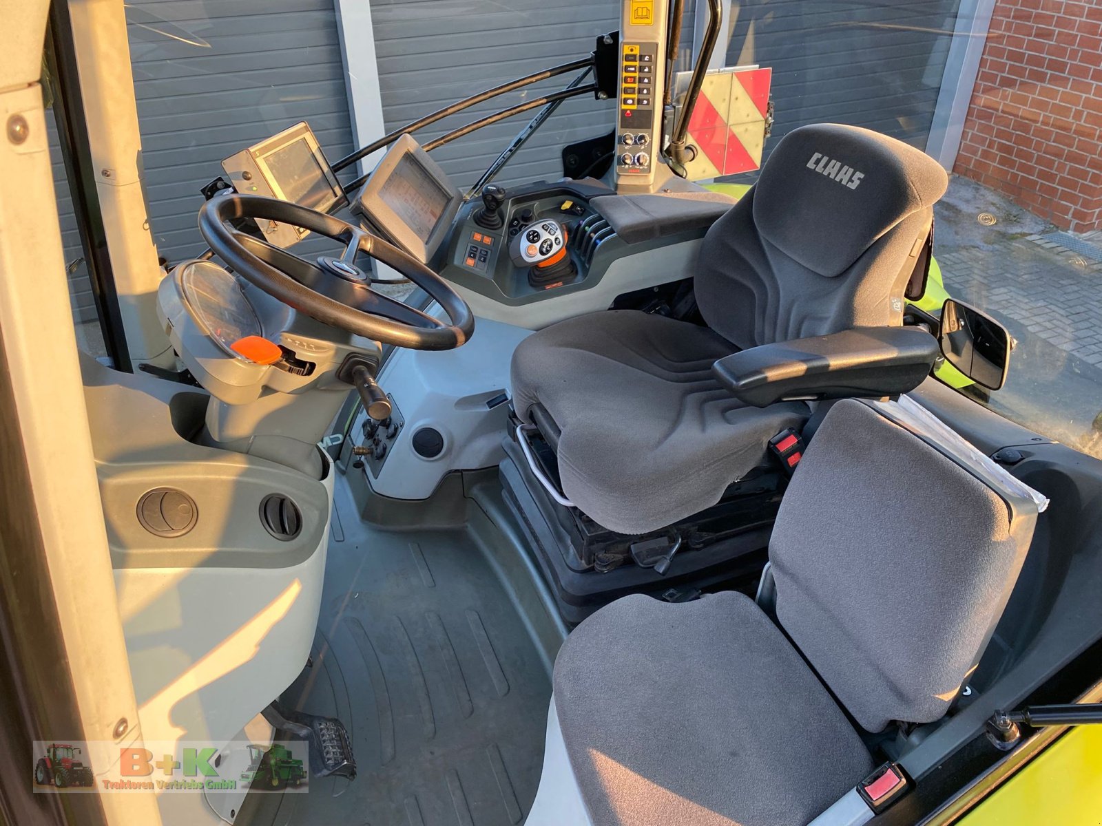 Traktor del tipo CLAAS Axion 920 CMATIC CEBIS, Gebrauchtmaschine en Kettenkamp (Imagen 17)