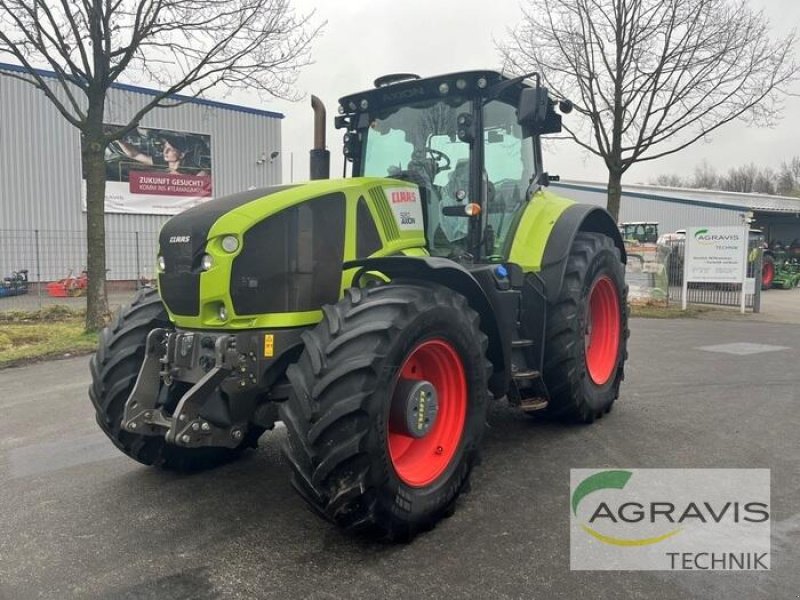 Traktor of the type CLAAS AXION 920 CMATIC, Gebrauchtmaschine in Meppen (Picture 1)