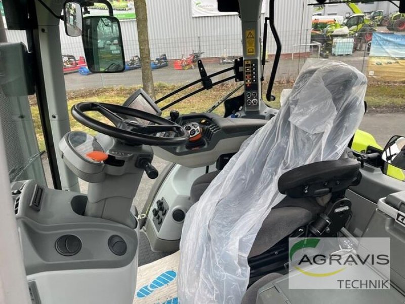 Traktor des Typs CLAAS AXION 920 CMATIC, Gebrauchtmaschine in Meppen (Bild 21)