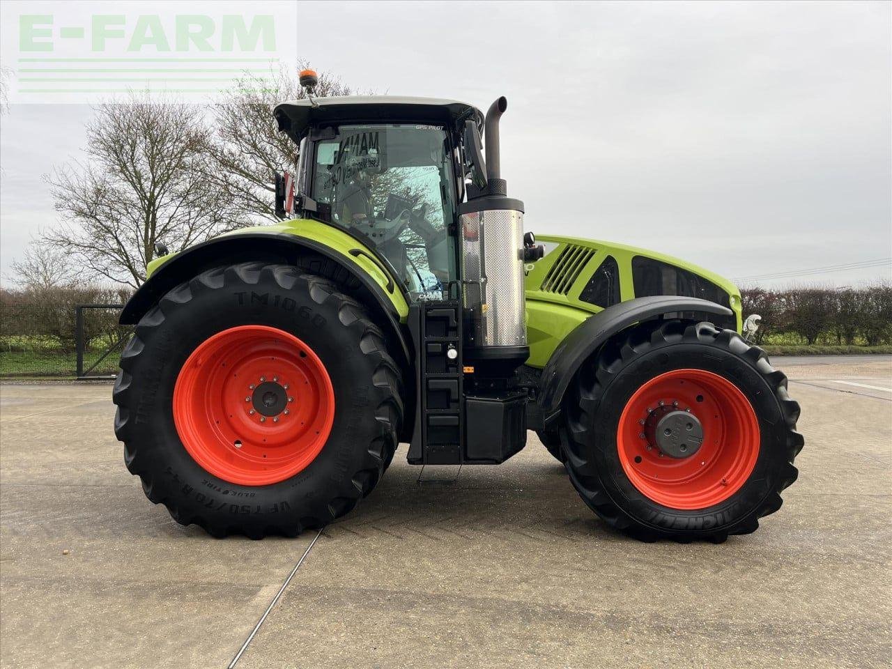 Traktor del tipo CLAAS AXION 920 CMATIC, Gebrauchtmaschine en SUFFOLK (Imagen 4)