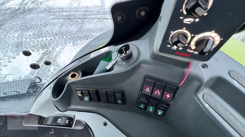 Traktor del tipo CLAAS Axion 920 Cmatic, Gebrauchtmaschine In Neubrandenburg (Immagine 21)